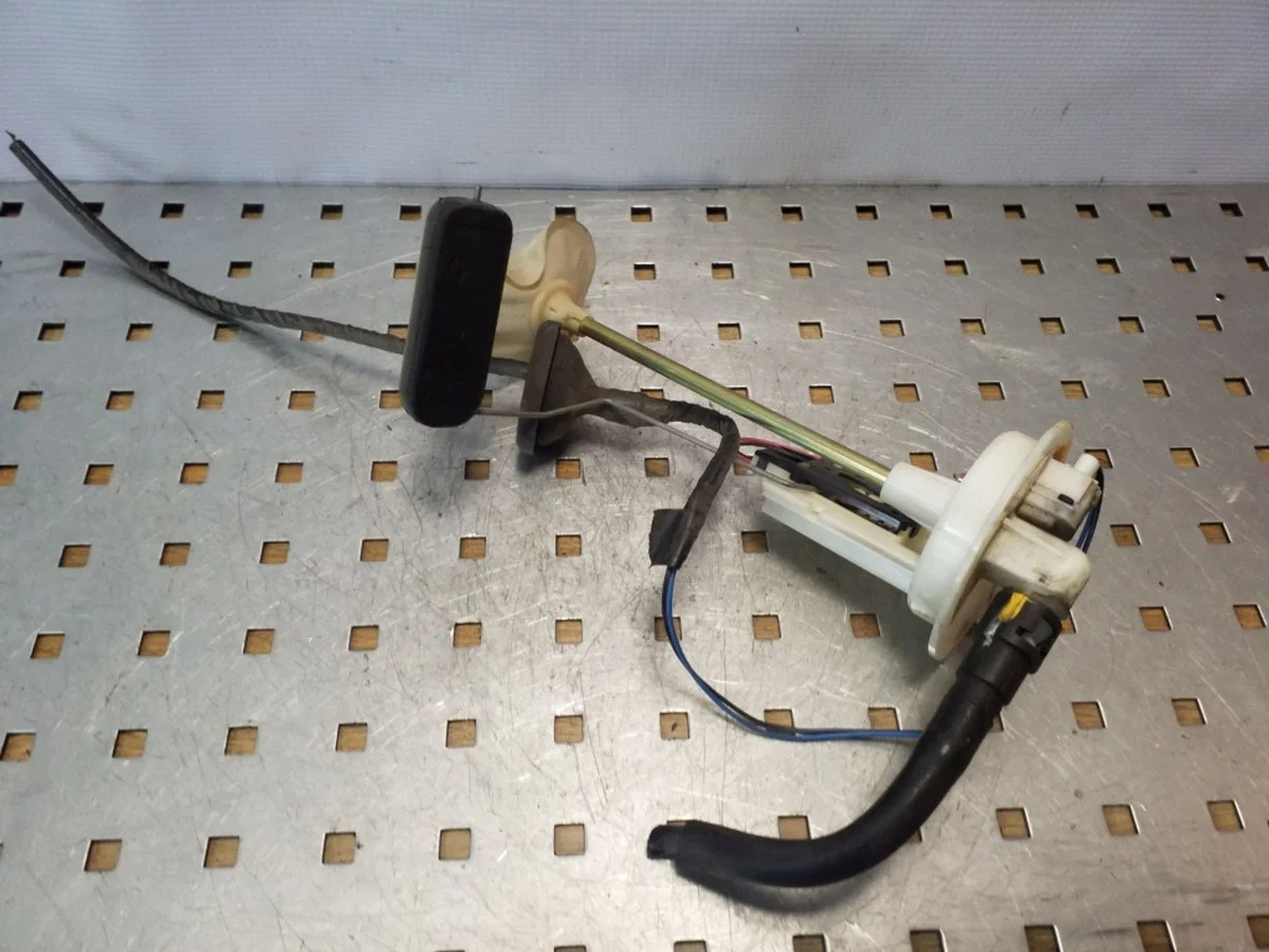 Polttoainetason anturi Subaru Legacy VAI1860