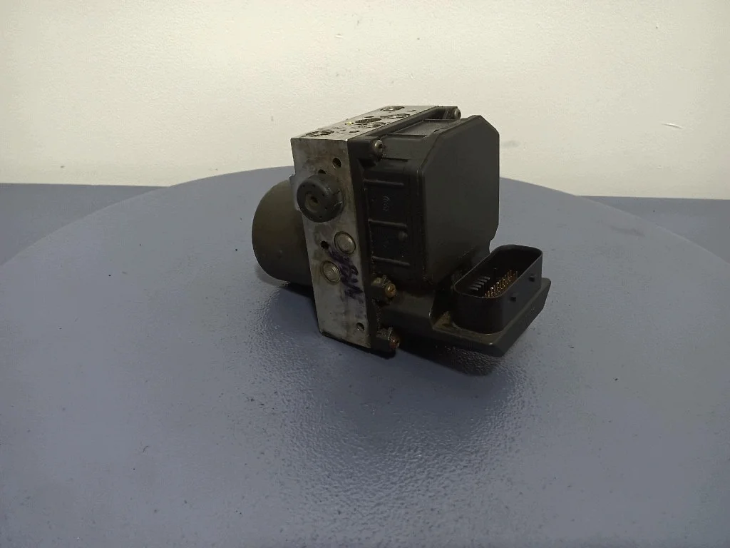 Audi A4 B6 ABS-pump 8E0614517