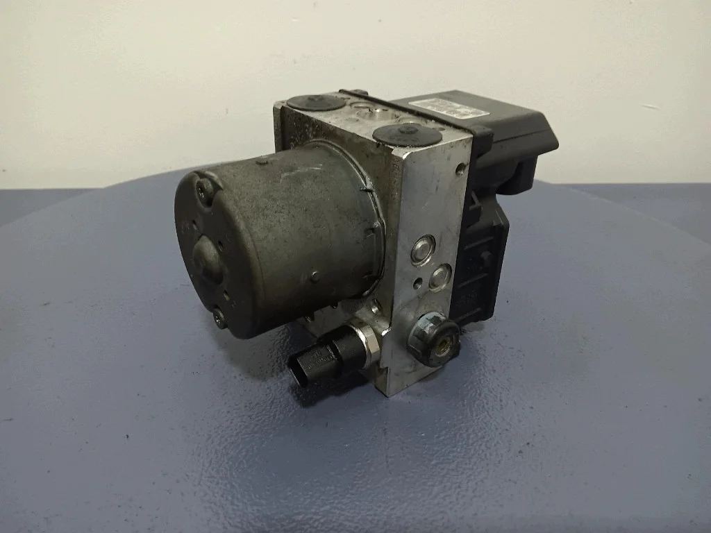 ABS-pumppu Audi A4 B6 8E0614517 image 4