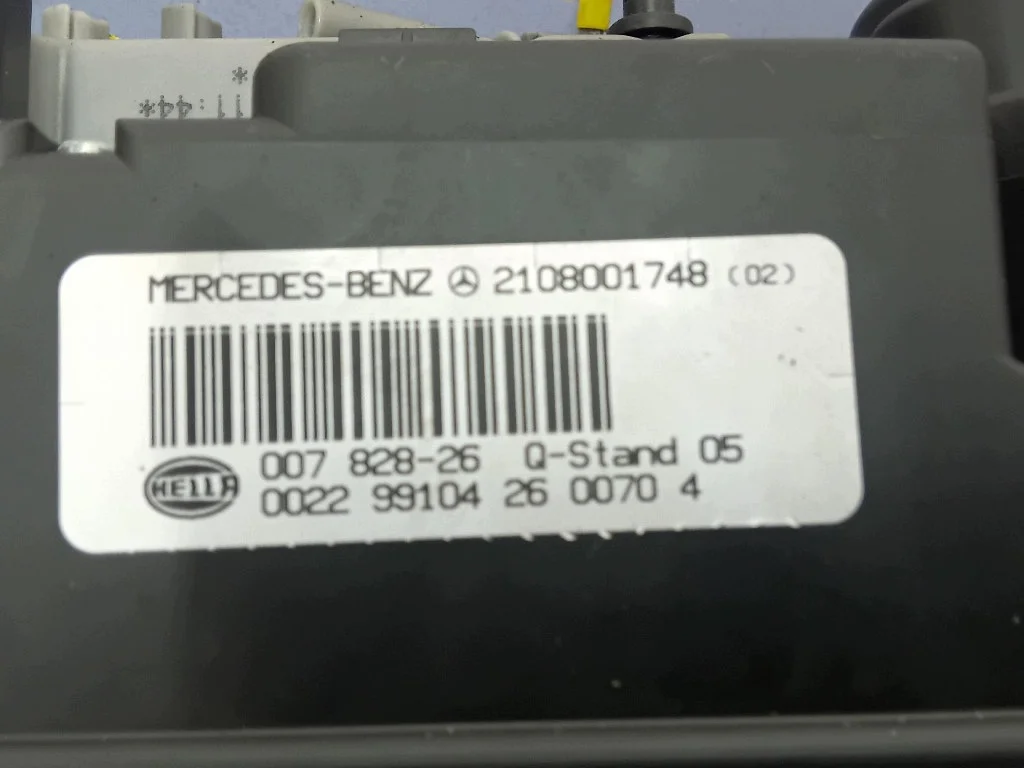 Mercedes-Benz A2108001748 keskuslukituspumppu thumbnail 8