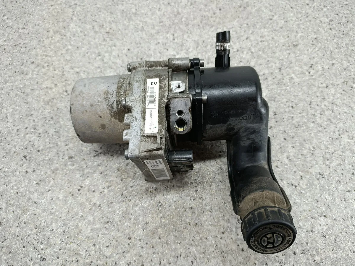 Servostyrningspump Peugeot 508 I 9676154180