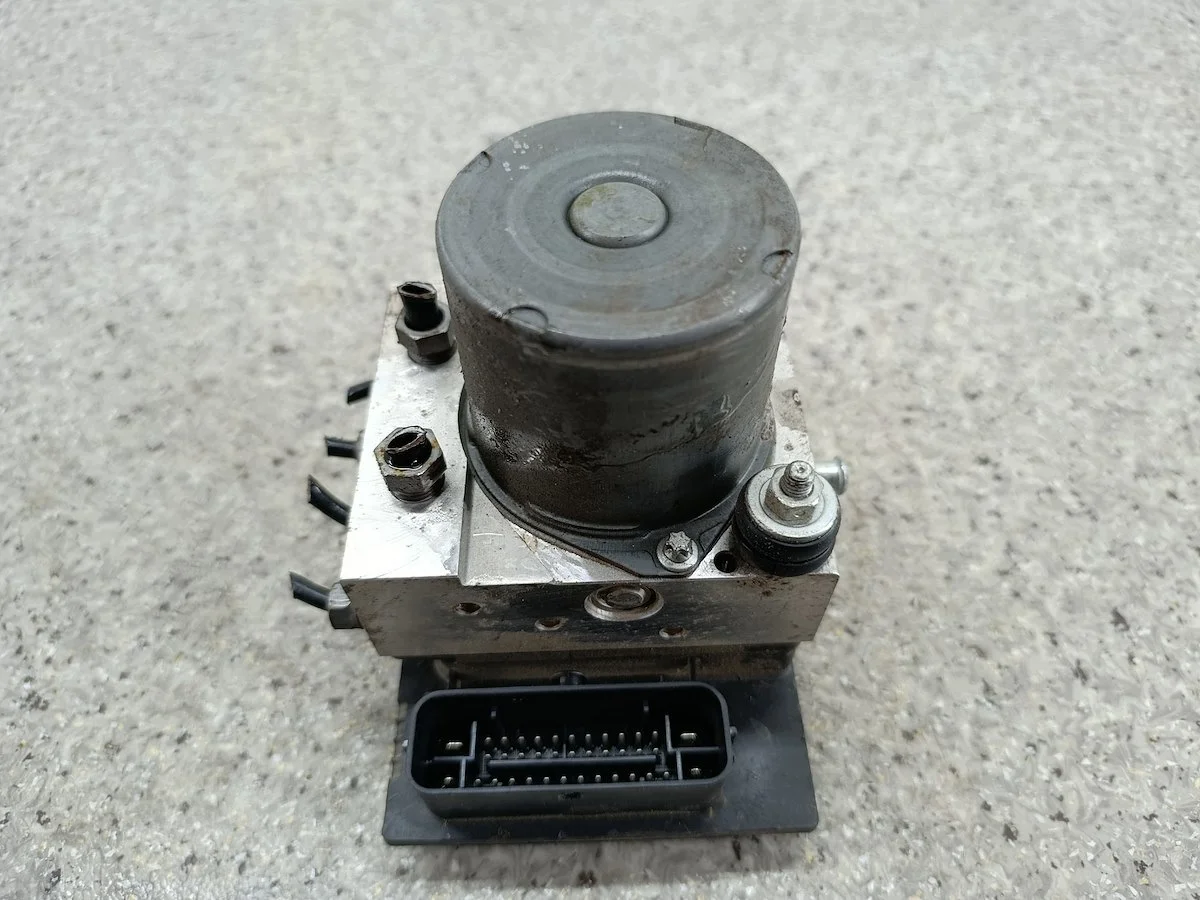 Bomba ABS Peugeot 508 I 9677031780
