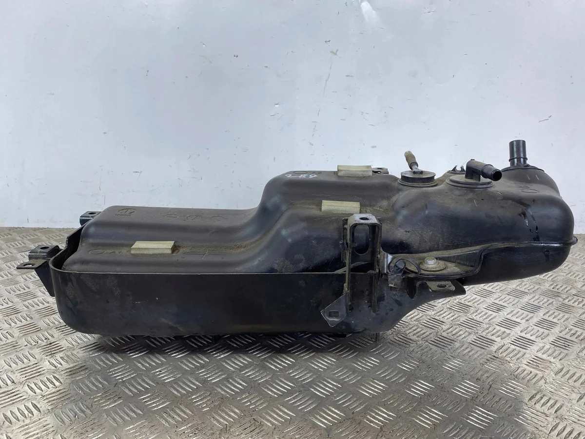 Jeep Cherokee AdBlue Tank FOB35547