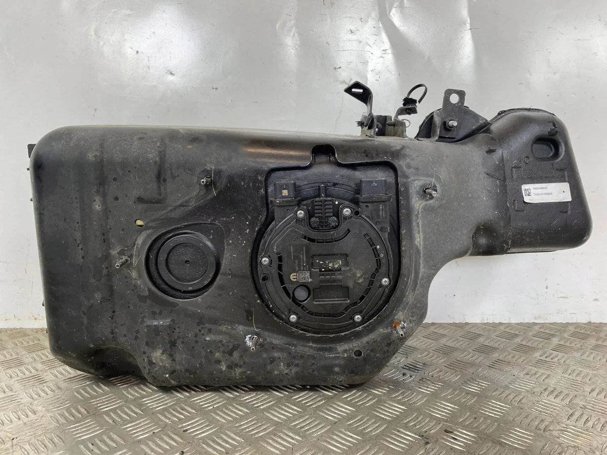 Jeep Cherokee AdBlue Tank FOB35547 image 8