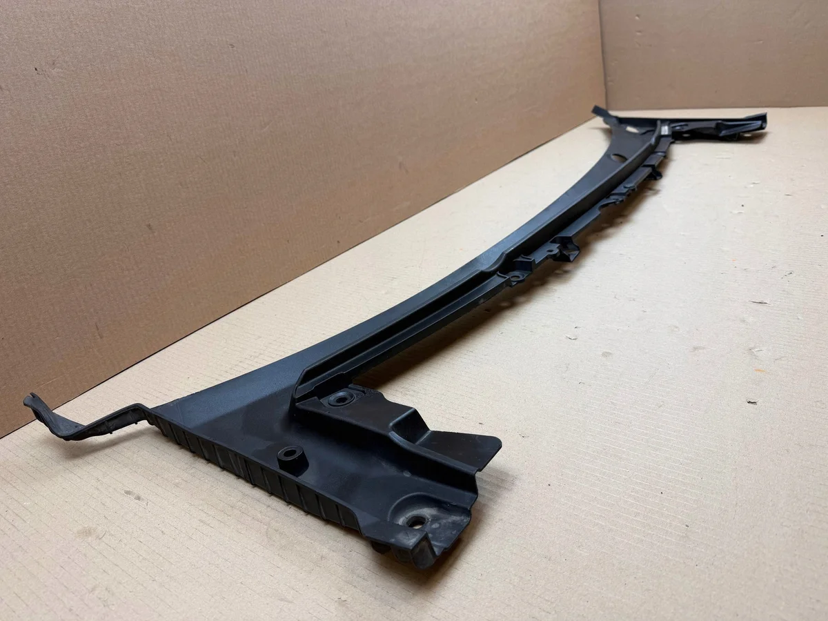 Tesla Model S 106050900B Panel frontal image 3