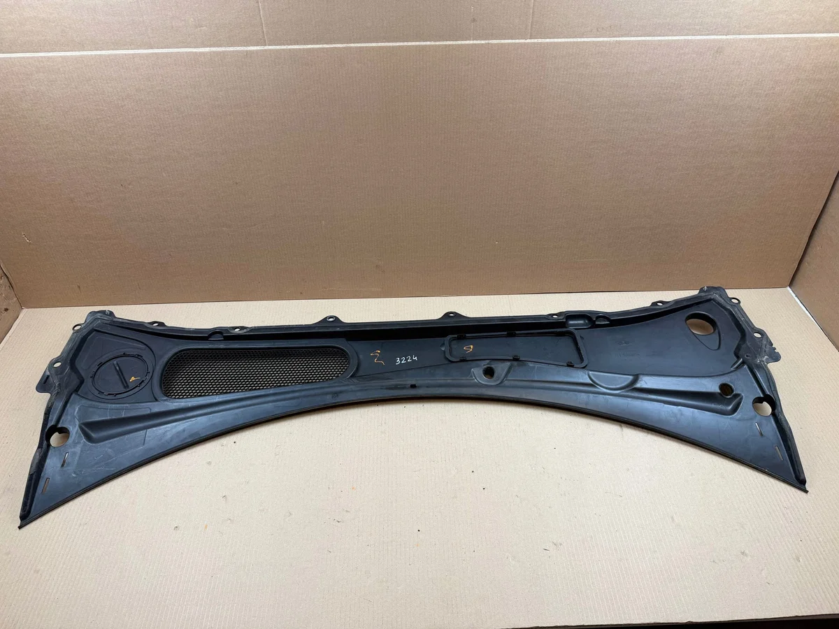 Volvo S90 V90 Windlauf 31402275 image 6