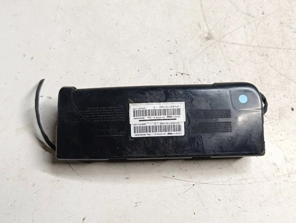 Airbag för säte höger fram Peugeot 2008 I 98025462804A