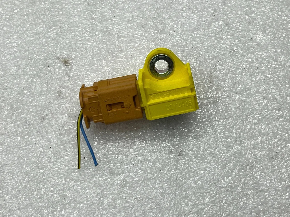 Sensor de colisão Suzuki Vitara 3F92063UA0