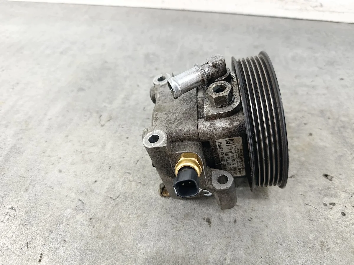 Bomba Dirección Asistida Ford Focus II 4M51-3A696-AE