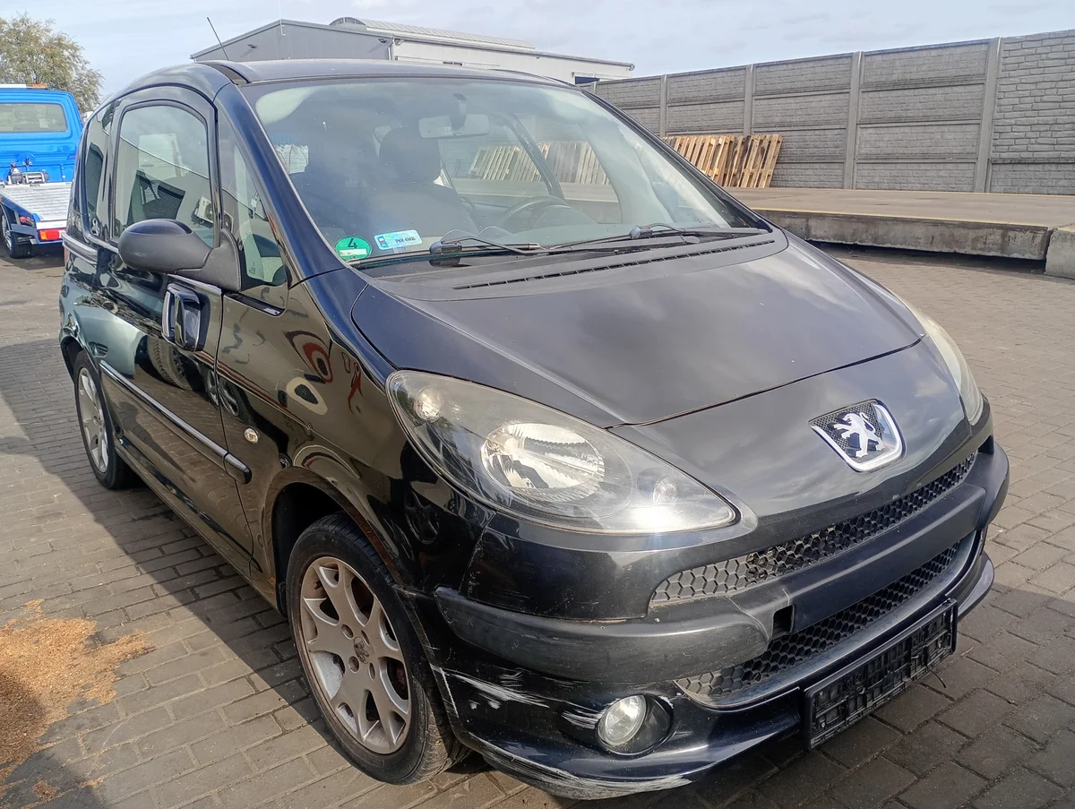 Peugeot 1007 Windlauf gebraucht image 4