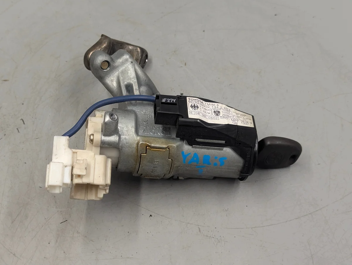 Toyota Yaris Ignition Switch 89783-52010