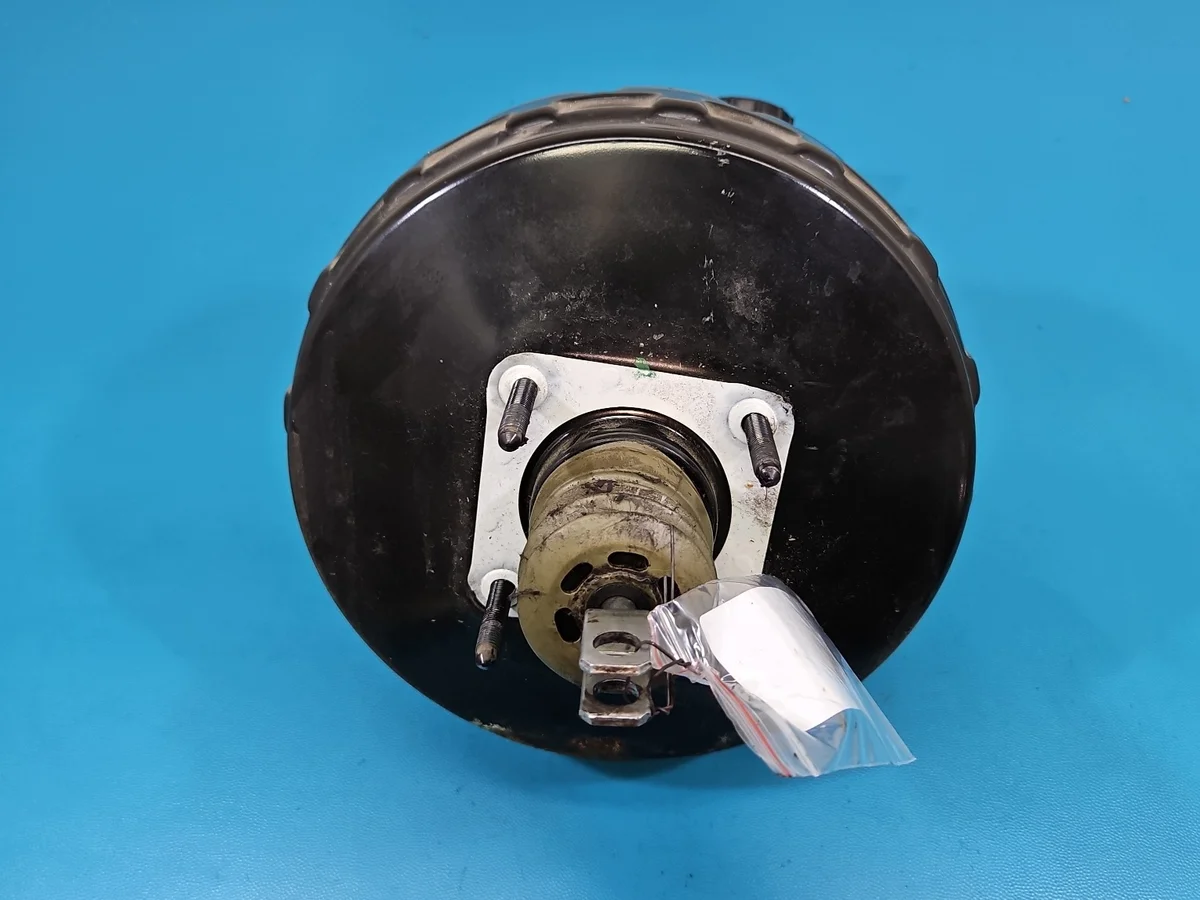 Bromsservo Volvo V70 III 2.4 D5 6G91-2B195-EE