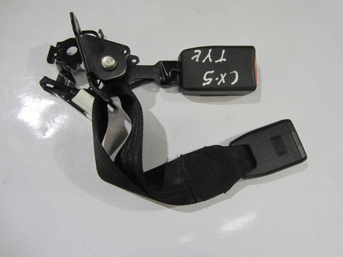 Mazda CX-5 I Fibbia Cintura Sicurezza Posteriore COE7402
