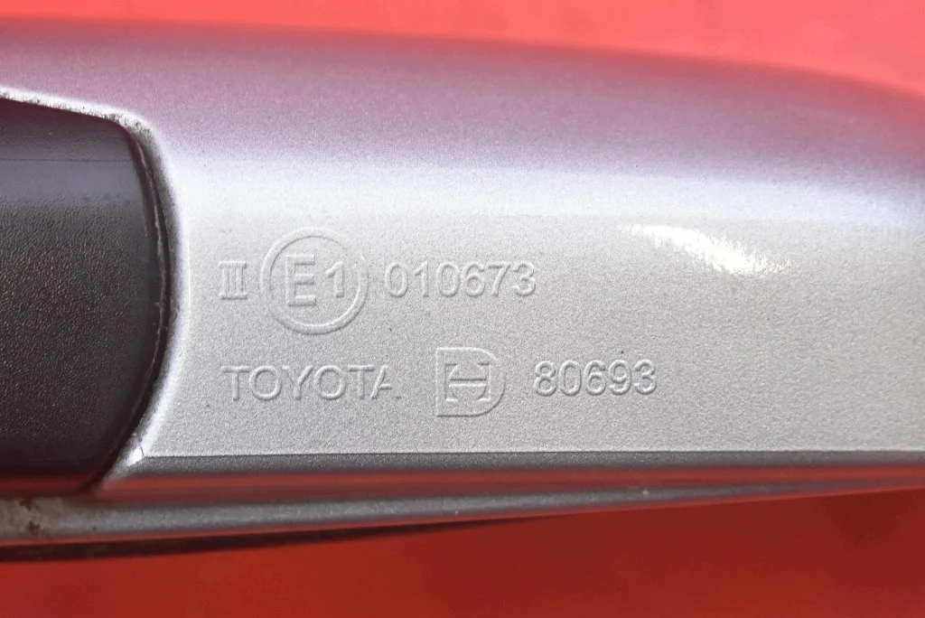 Peili Toyota Yaris 1 879400D160B1 image 10