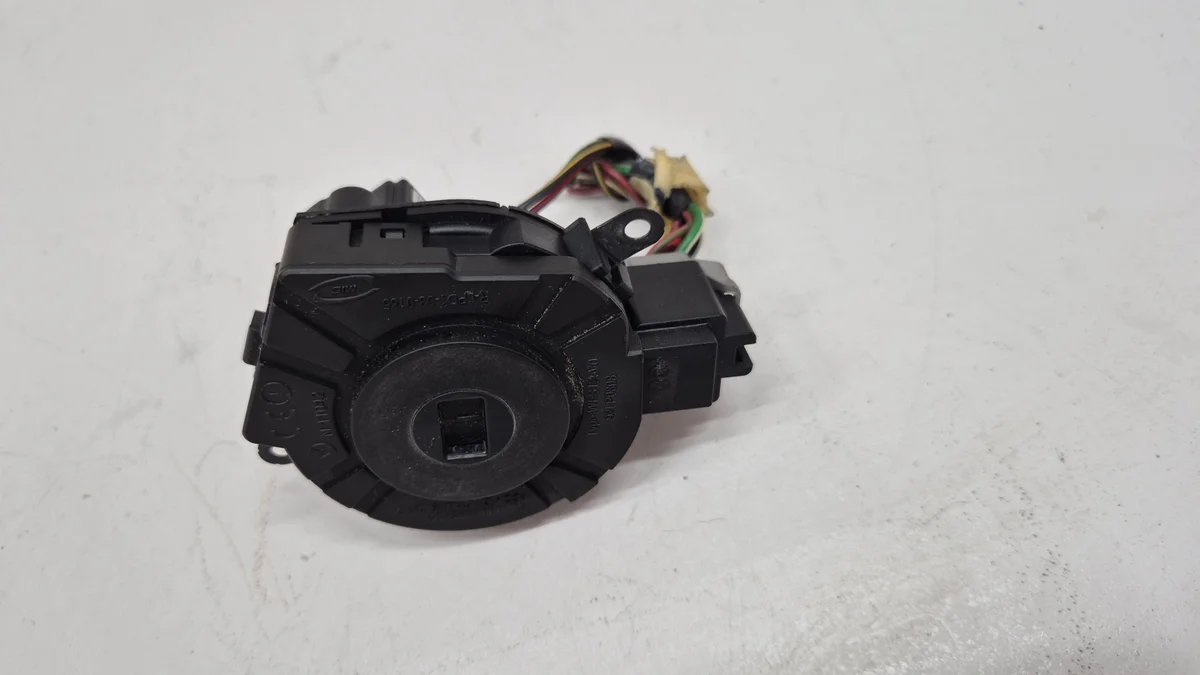 Volvo Ignition Switch Reader 30768036 image 3