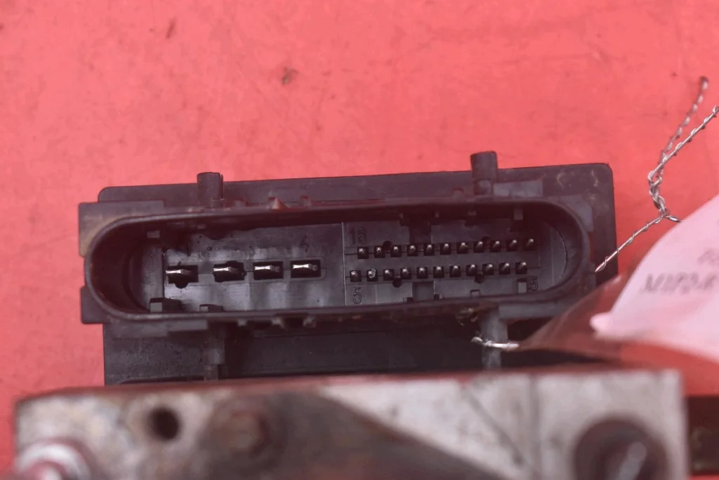 ABS-pumppu Toyota Auris 44510-02110 image 7