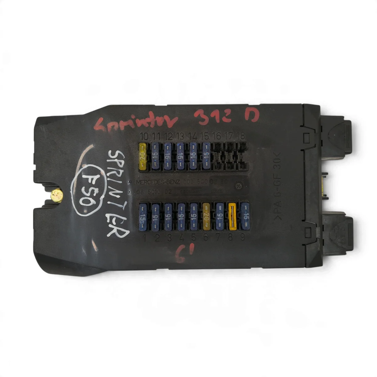 Caja de fusibles Mercedes Sprinter Vito 08501002