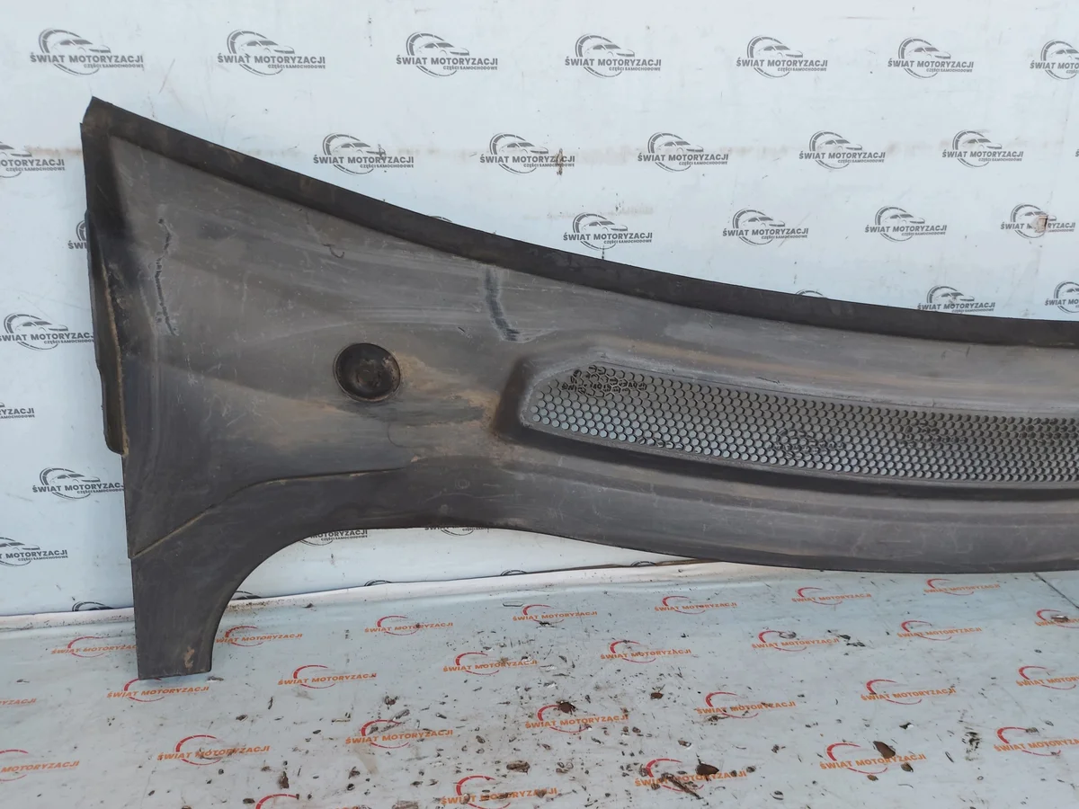Land Rover Discovery IV Wiper Motor Cover JAG500012