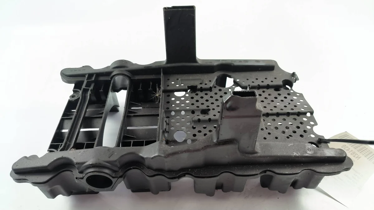 Insert de carter d'huile Porsche 94810708541