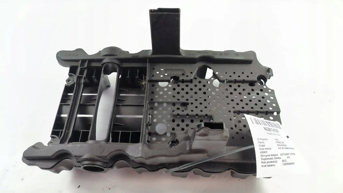 Porsche 94810708541 Inserção da Cuba de Óleo