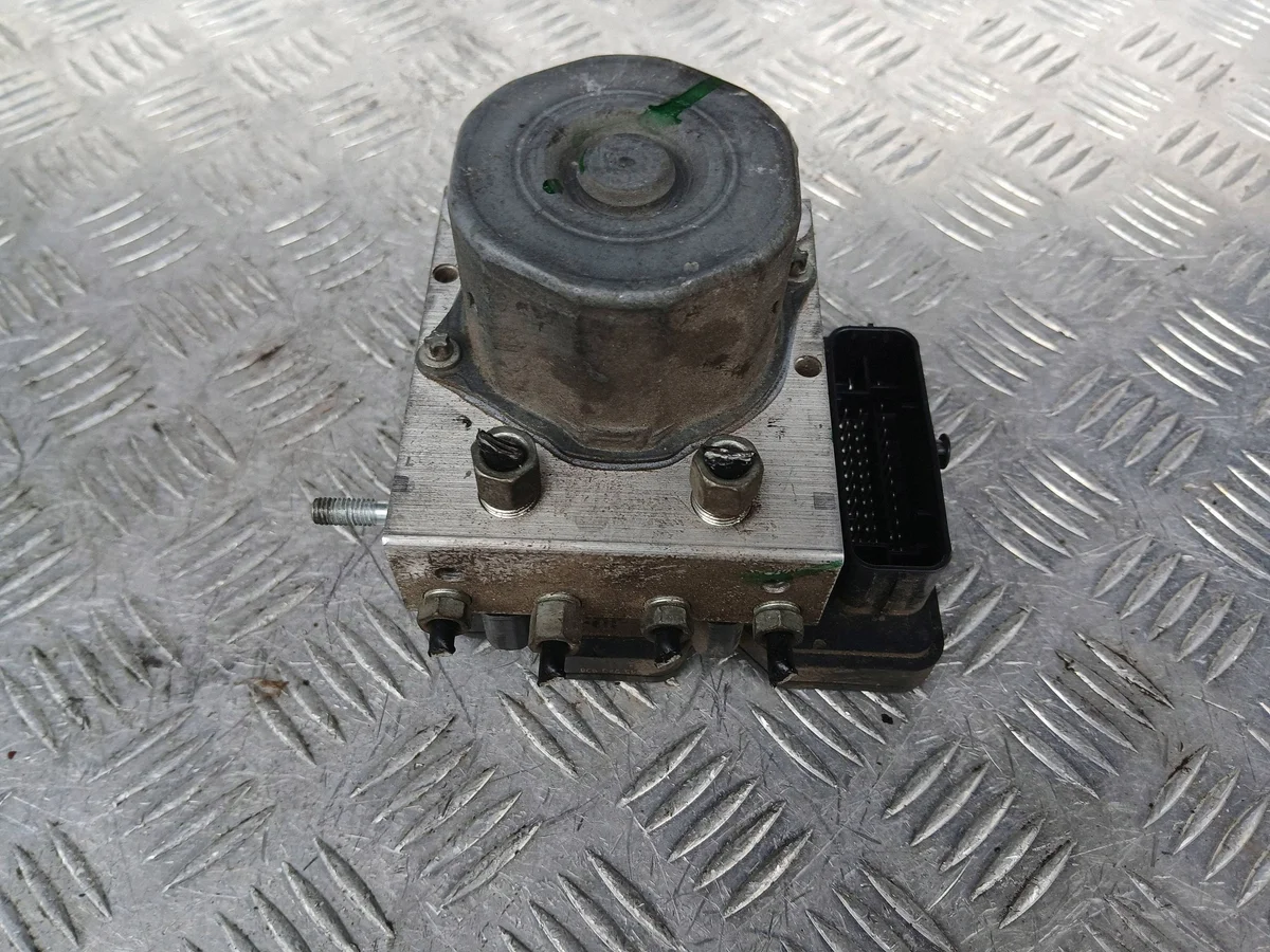 ABS-pumppu Nissan Qashqai 2015 2265106455 image 3