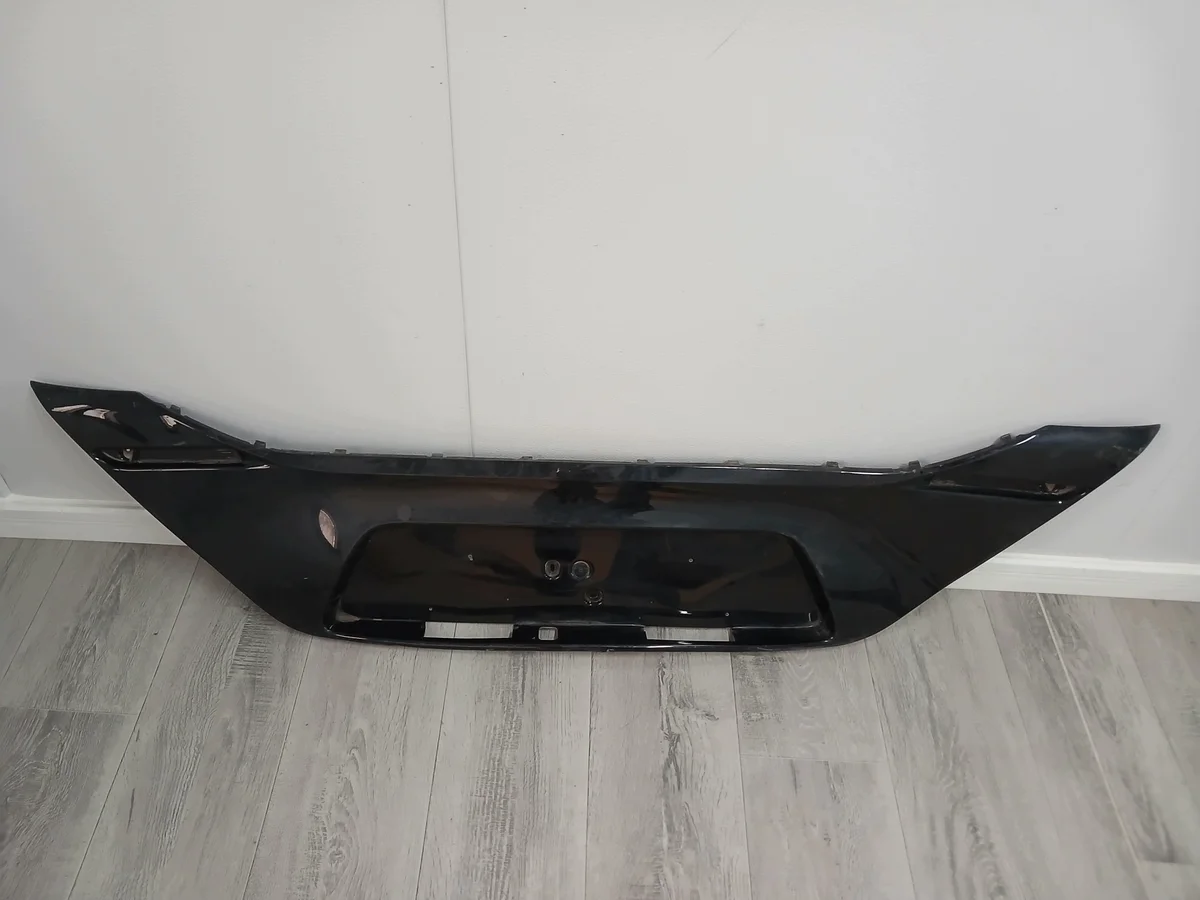 Rear Bumper Trim Strip Toyota Aygo II 52151-0H020