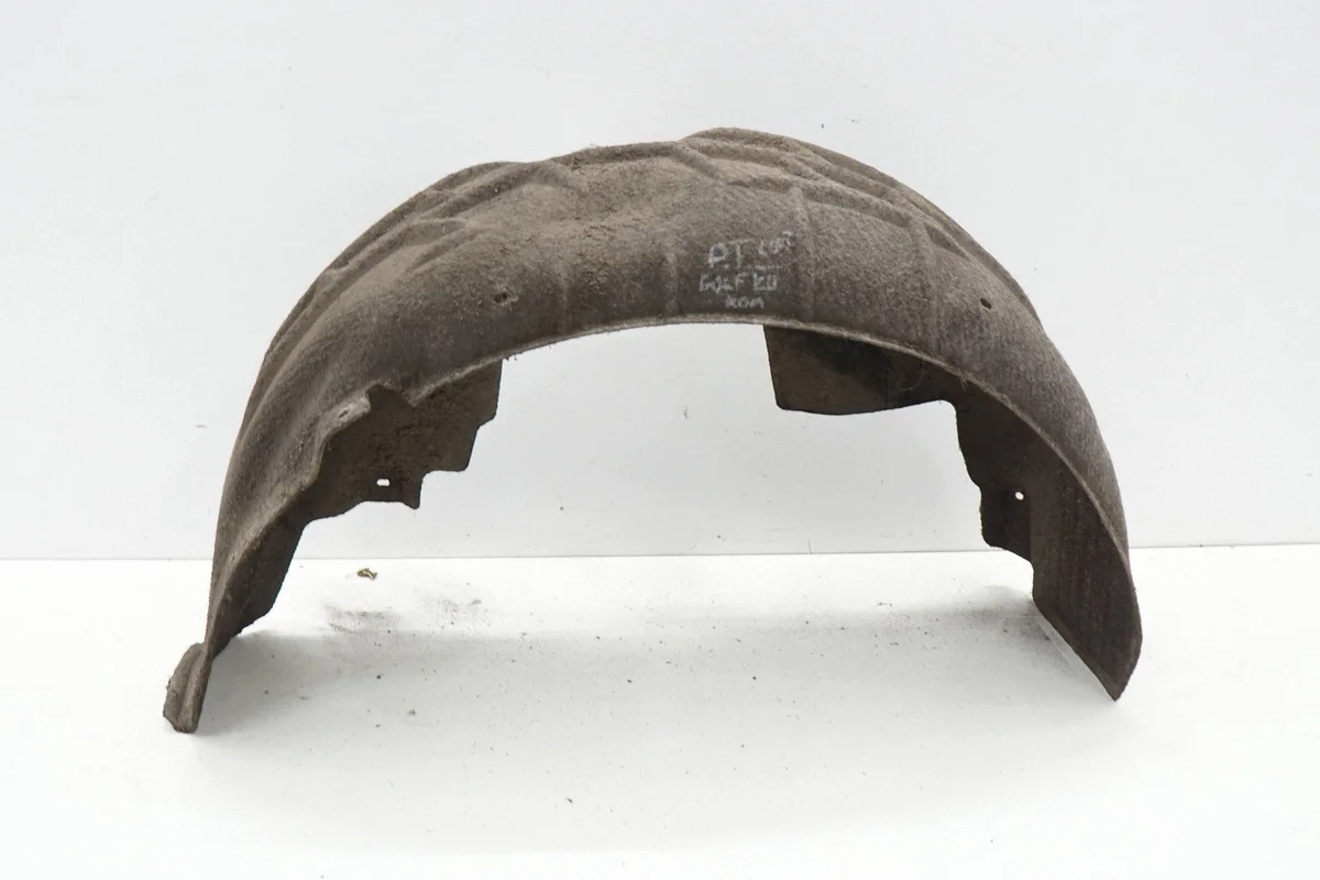 Cava da Roda Traseira Direita VW Golf VII Kombi