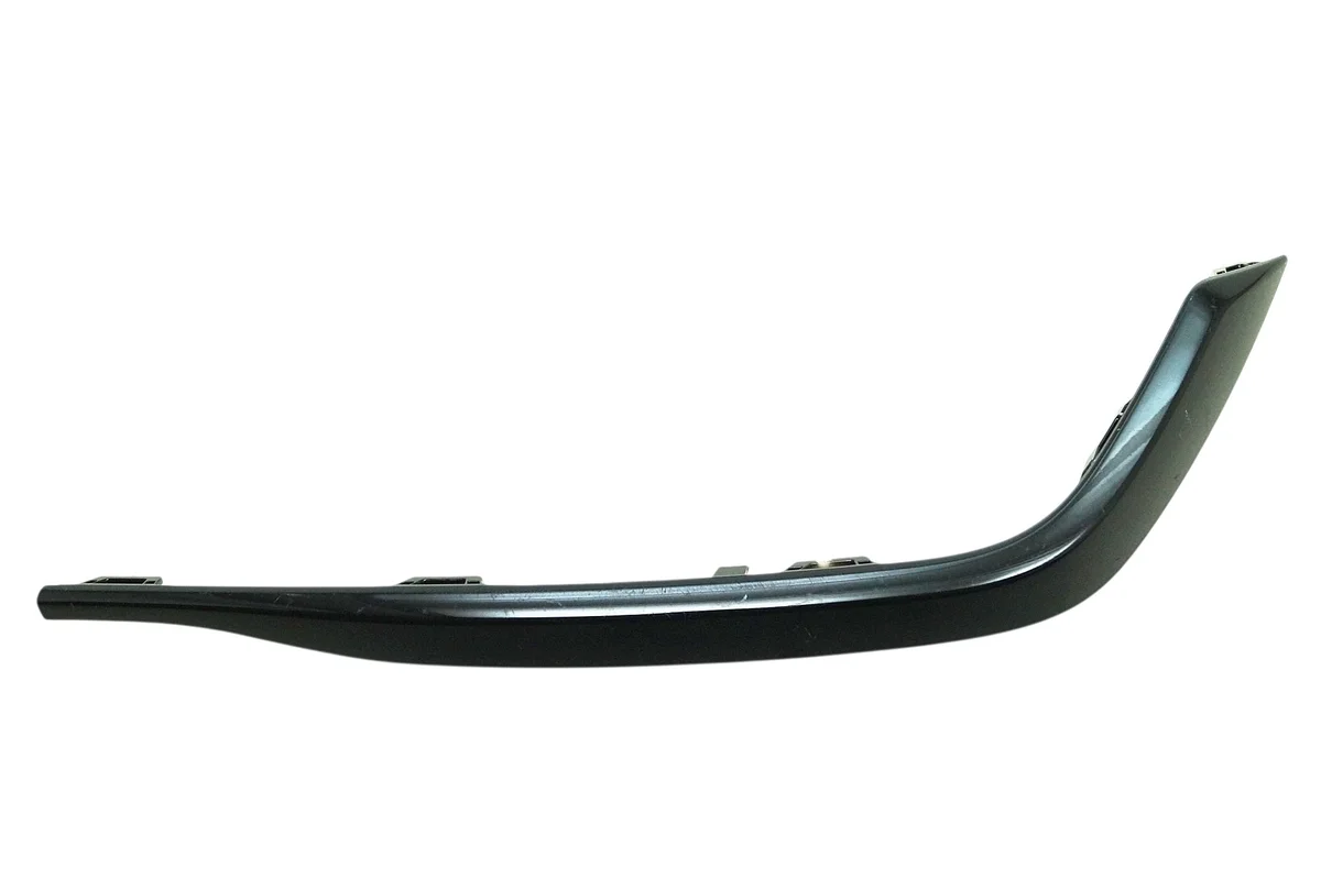 Sierlijst bumper links achter VW Golf VIII 5H6853331E