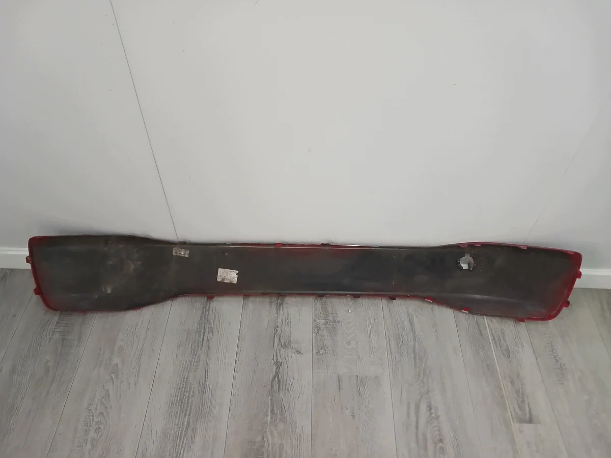 Friso Para-choques Dianteiro VW Up 1S0853665AF image 3