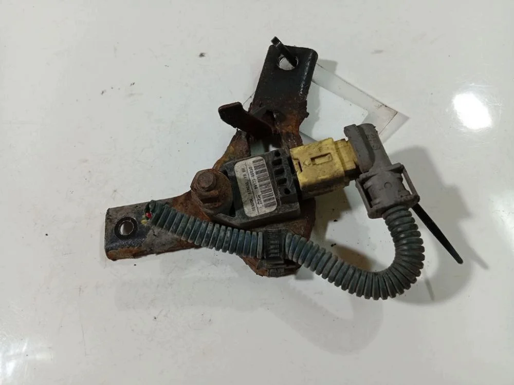 Capteur airbag Toyota Avensis 8917305030