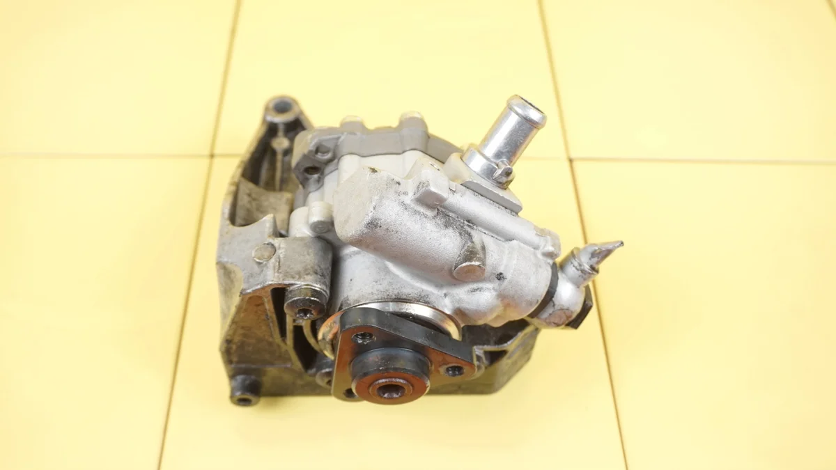 Servolenkungspumpe BMW E90 E60 M57D30 5HTR13POMPA7693974 thumbnail 3