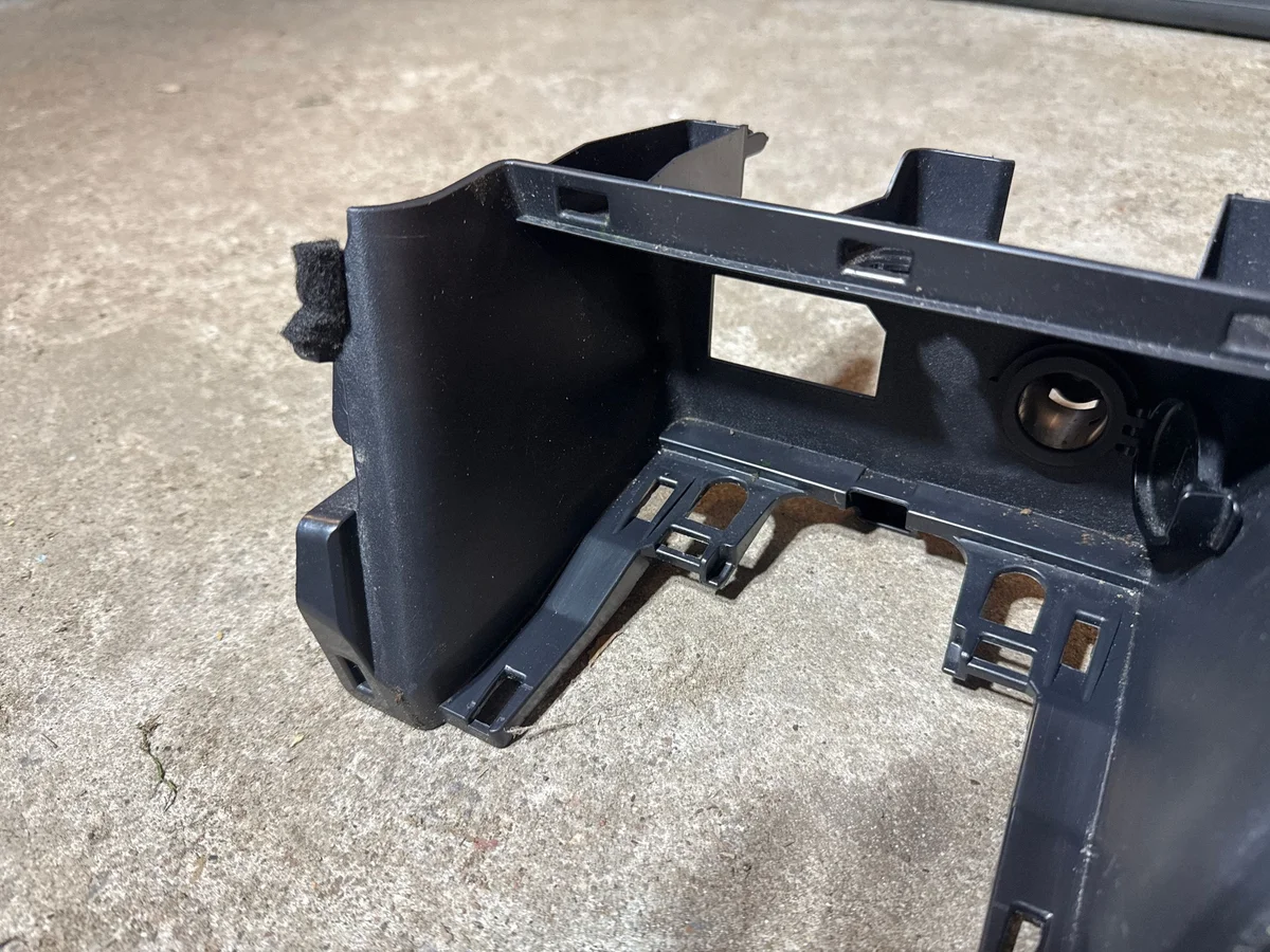 12V pistoke (etu) Subaru Forester SK 66273SJ000 image 3
