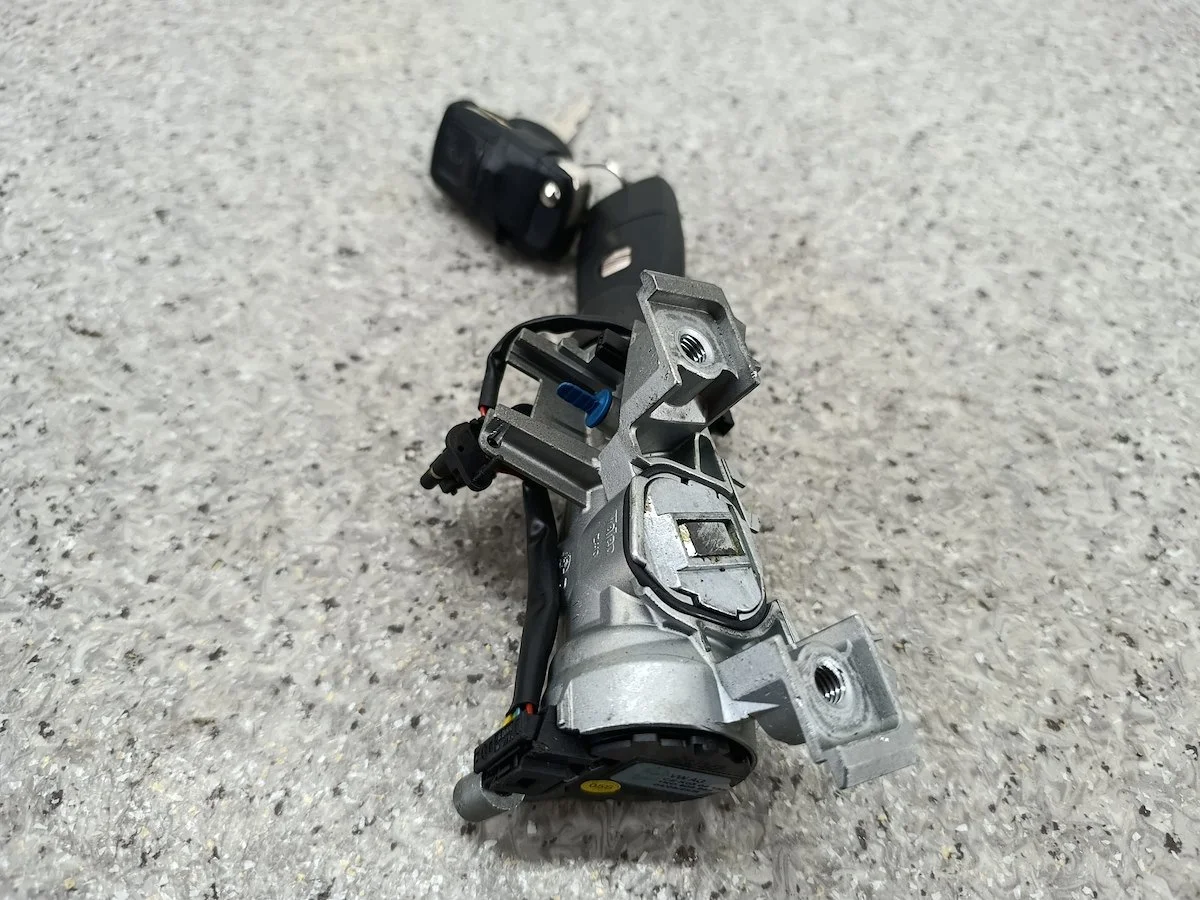 Virtalukko Seat Altea 1K0905851B Valeo