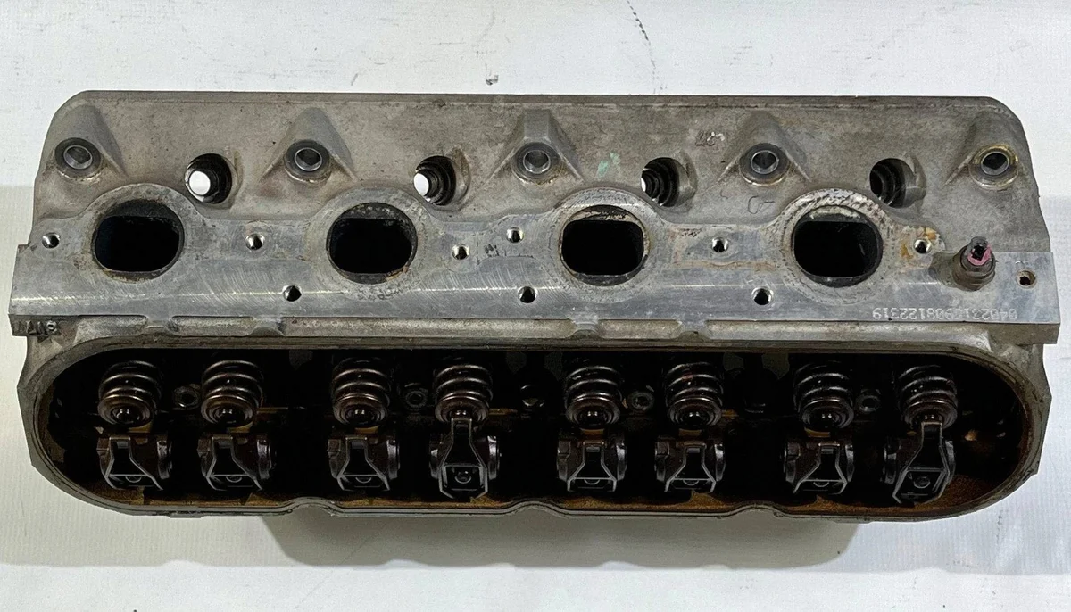 Sylinterikansi Hummer H2 6.0 Vortec 002315908122319