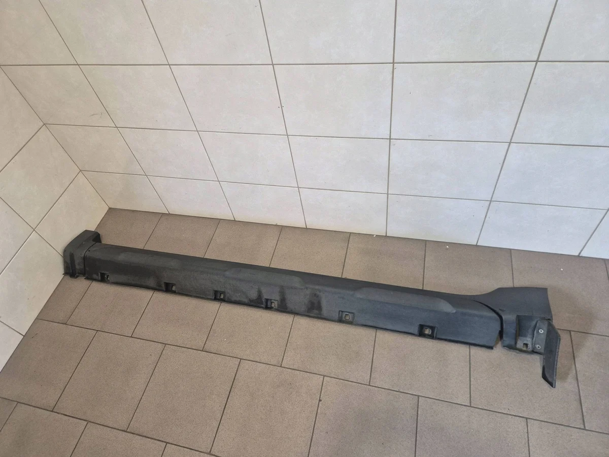 Dacia Duster Friso Lateral Esquerdo 768519302R