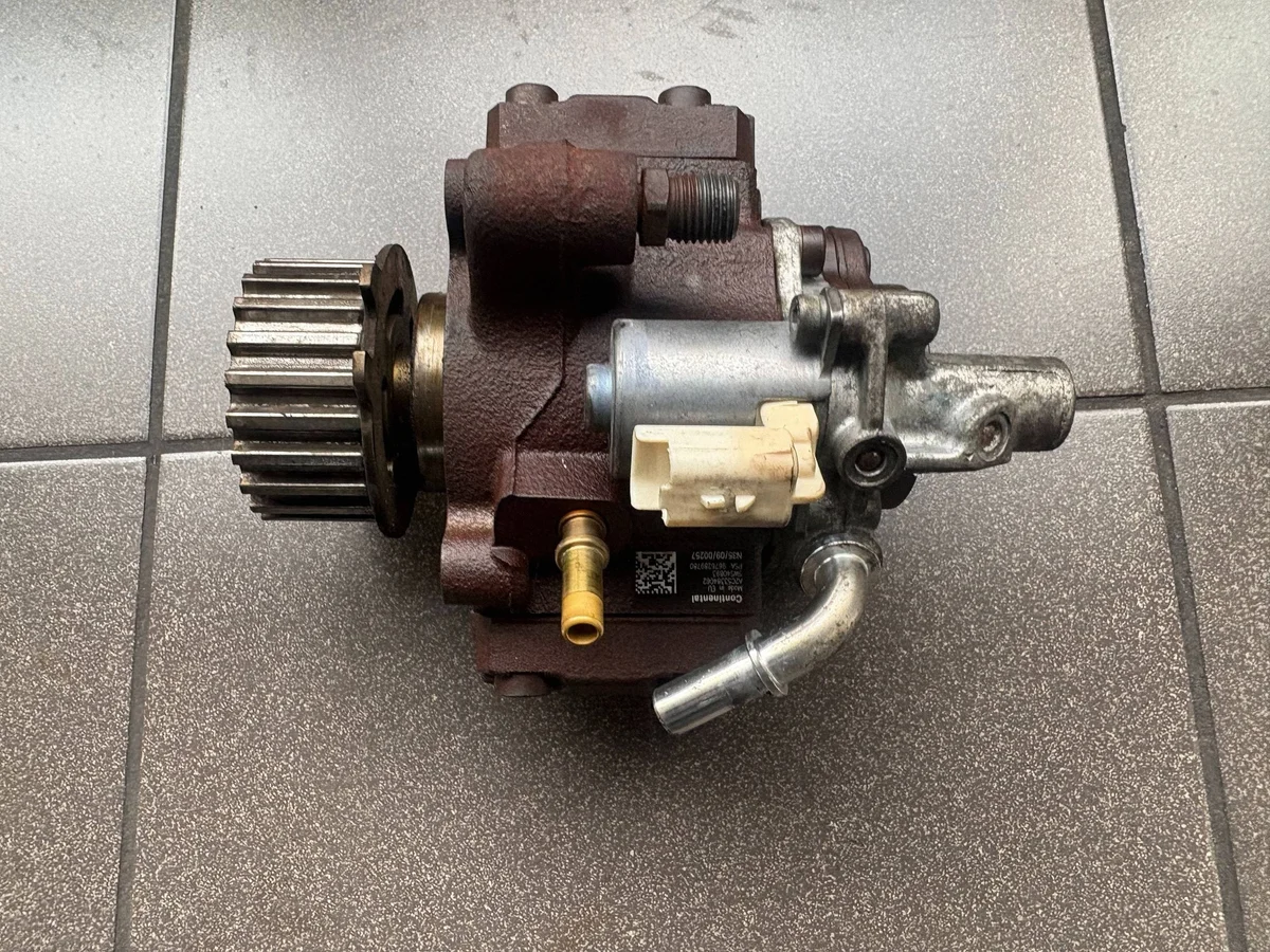 Einspritzpumpe Ford Volvo Peugeot 1.6 TDCI 9676289780