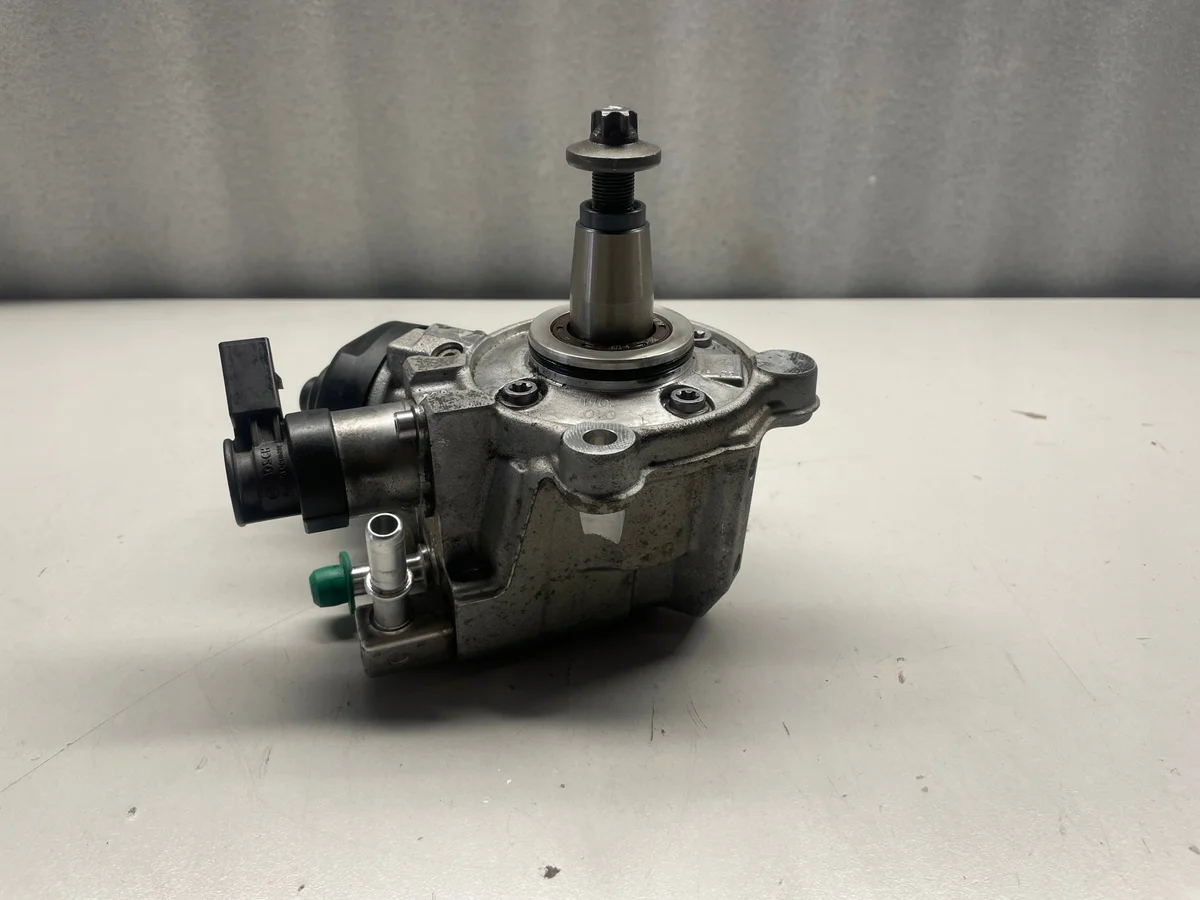 Injection Pump BMW 2.0D 04450107688511626