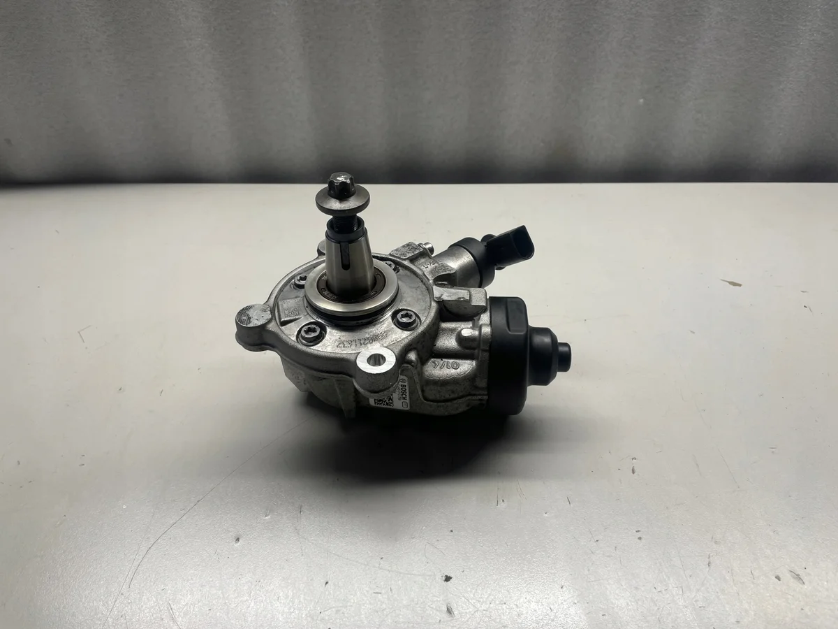 Polttoainepumppu Bosch 04450107688511626 image 3