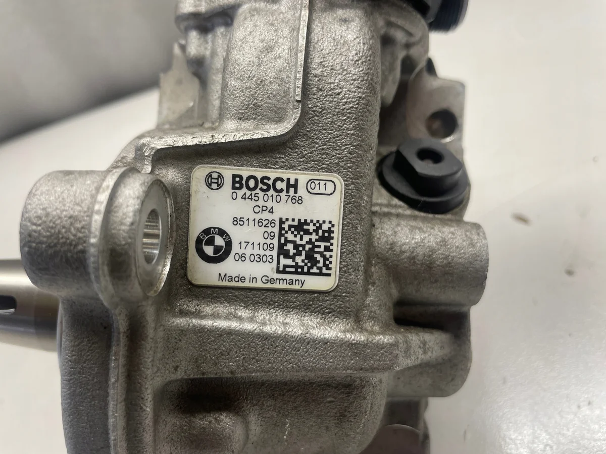 Polttoainepumppu Bosch 04450107688511626 image 4