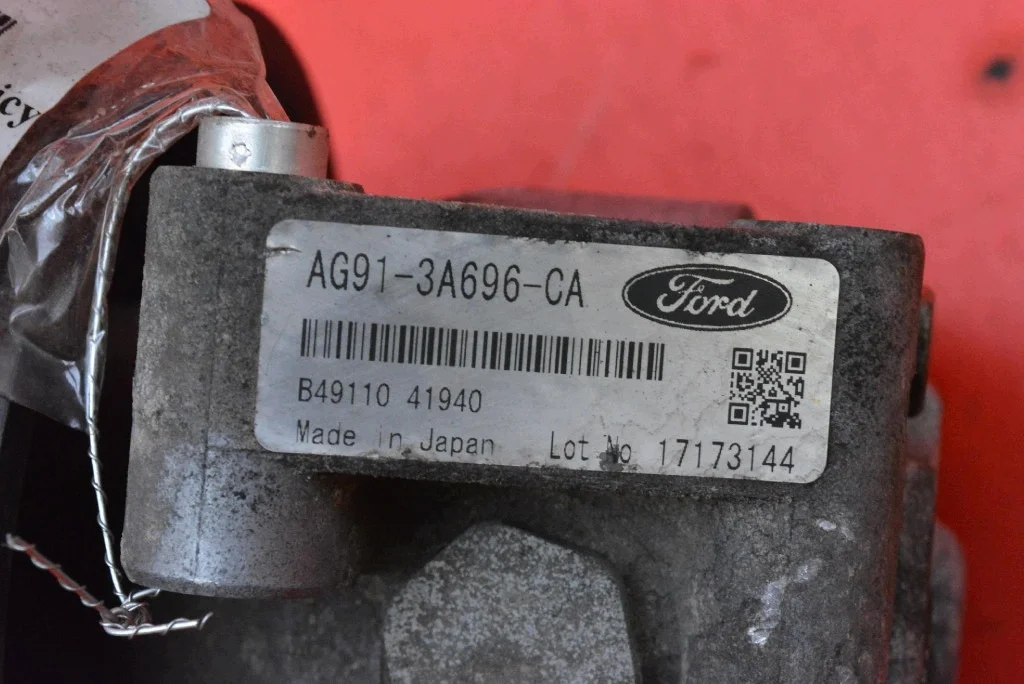 Pompe direction assistée Ford Mondeo AG91-3A696-CA image 6
