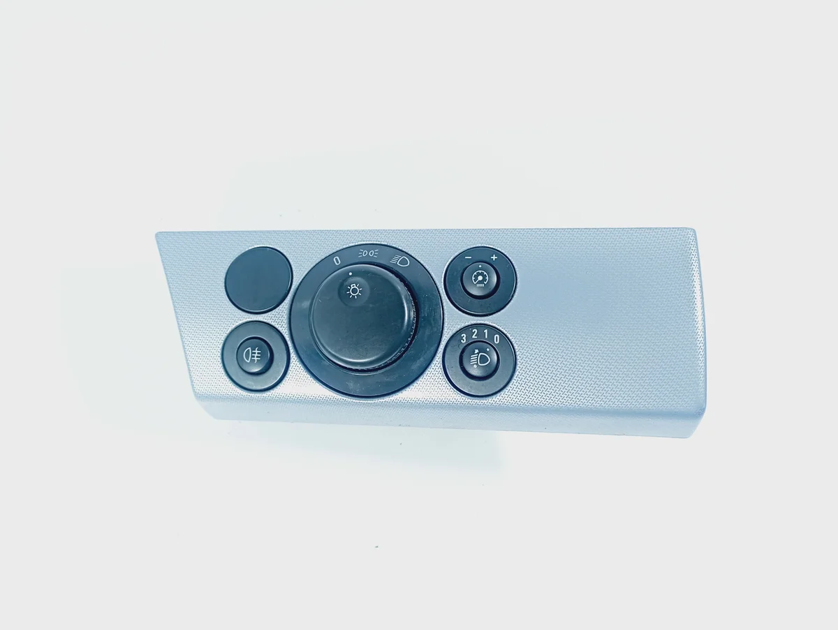 Interruptor de Luzes Opel Astra H 13100136ZD 04-10