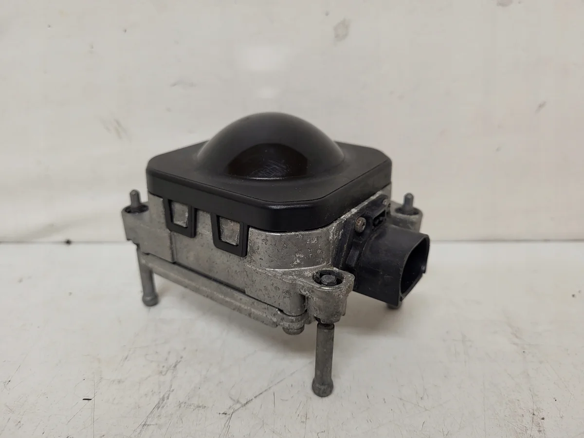 Capteur radar Distronic Mercedes A0009009608