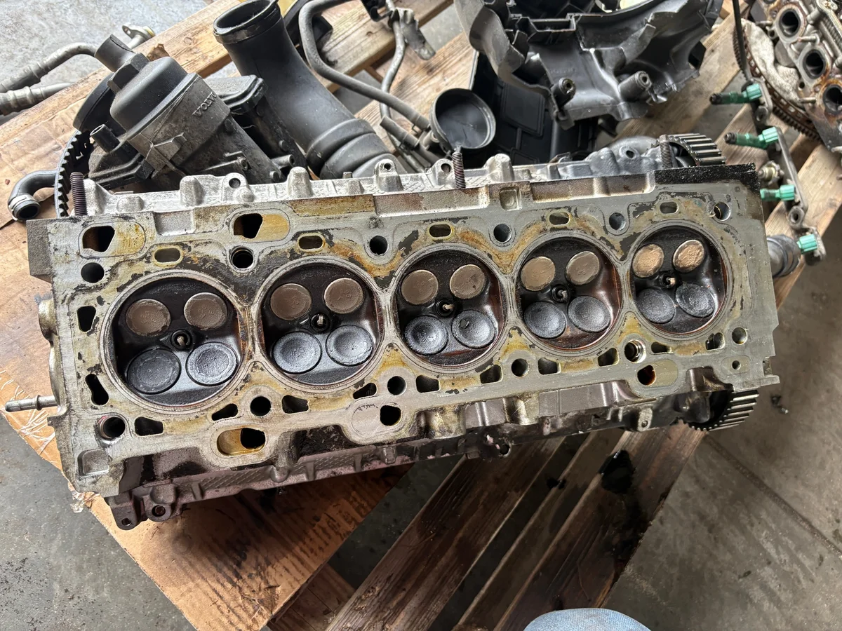 Cylinder Head Volvo V70 B5254T12
