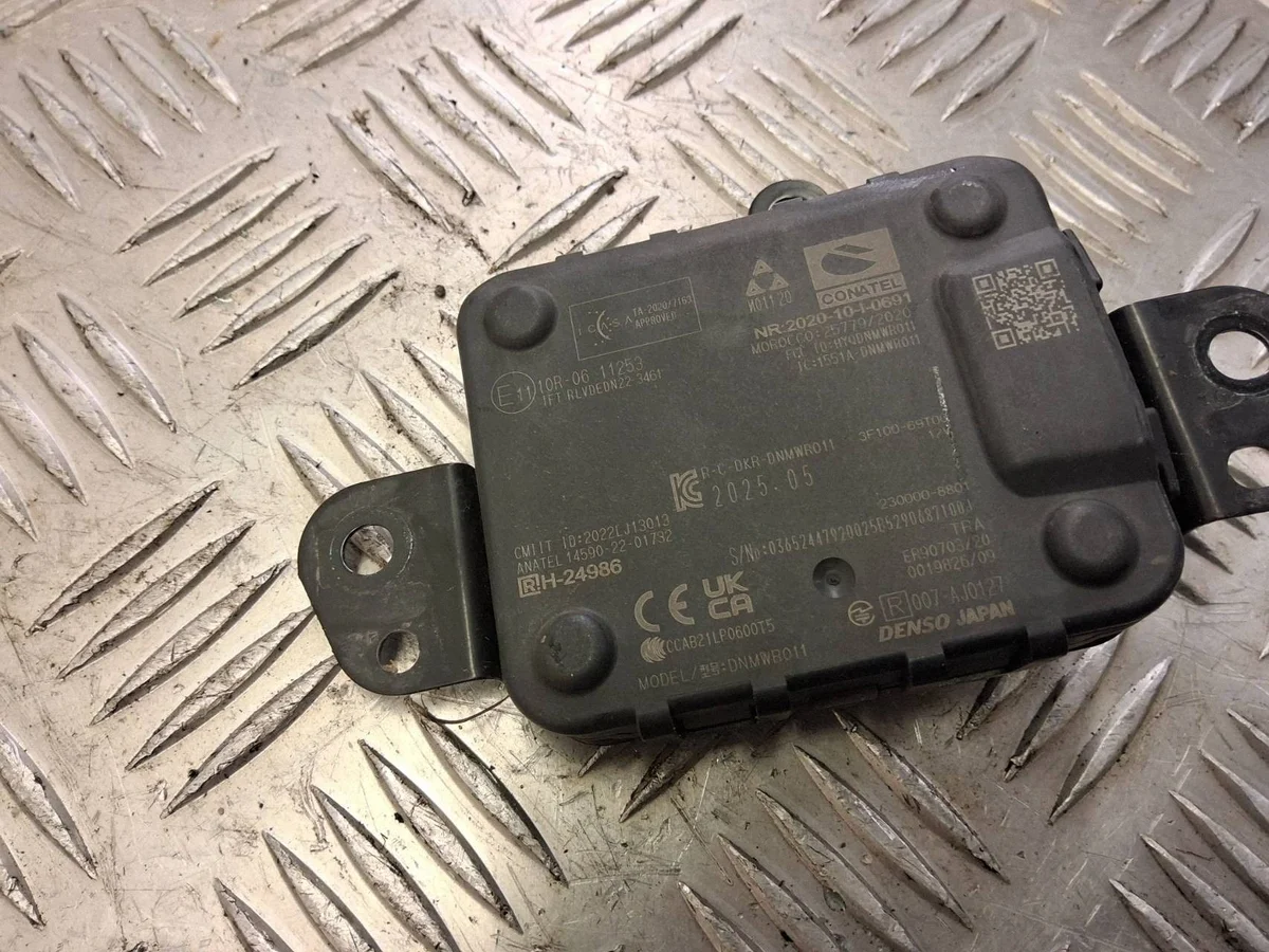 Radar Tempomat Suzuki SX4 S-Cross 3F10069T00 image 4