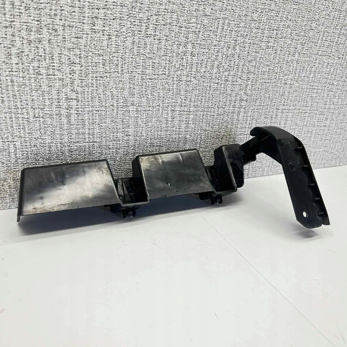 Mercedes A2176920100 Steun dorpel