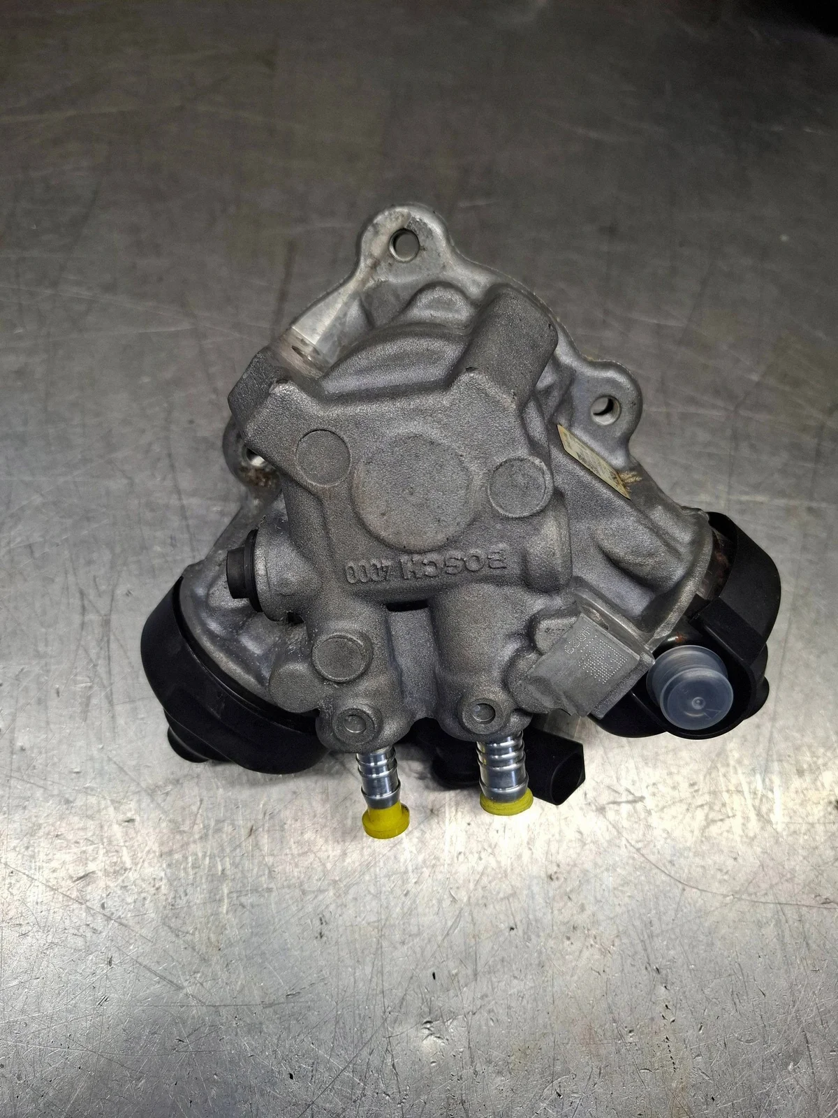 Polttoainepumppu Audi A6 C6 2.7 TDI 059130755BK image 6