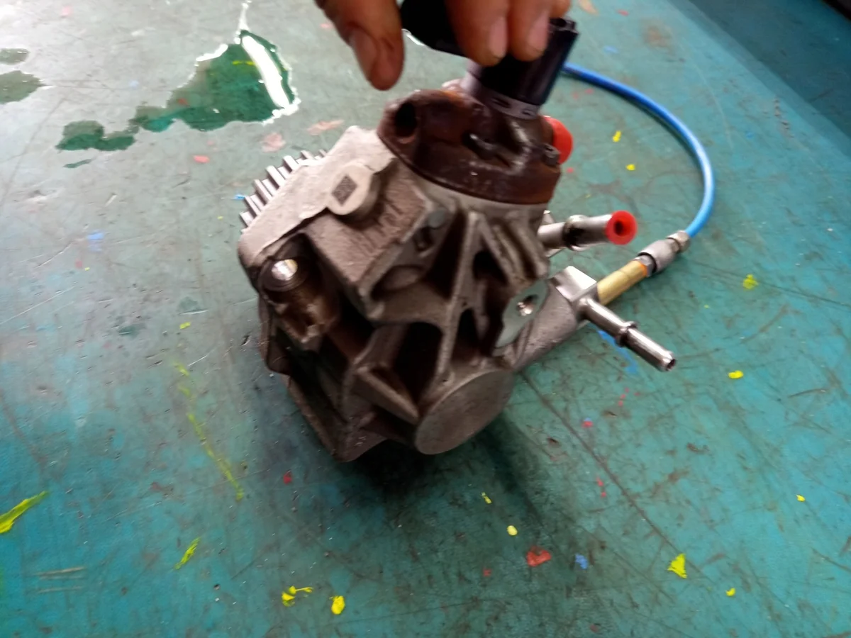 Polttoainepumppu Kia Ceed 1.6 CRDI 9046040004 image 10