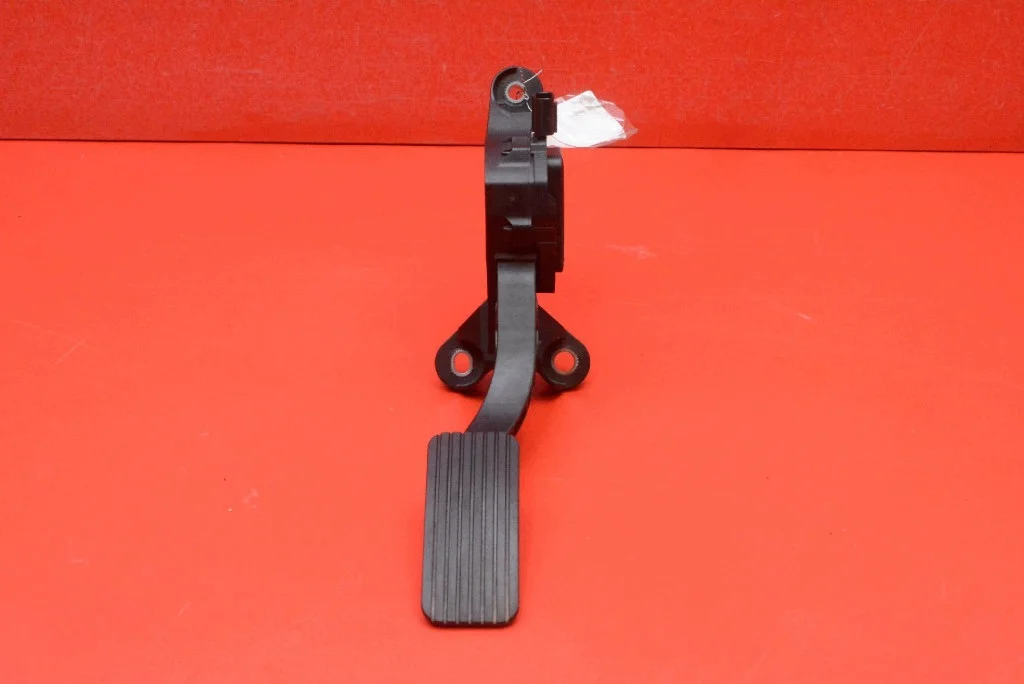 Potentiometer gaspedal Hyundai i30 PD 1.6 CRDI