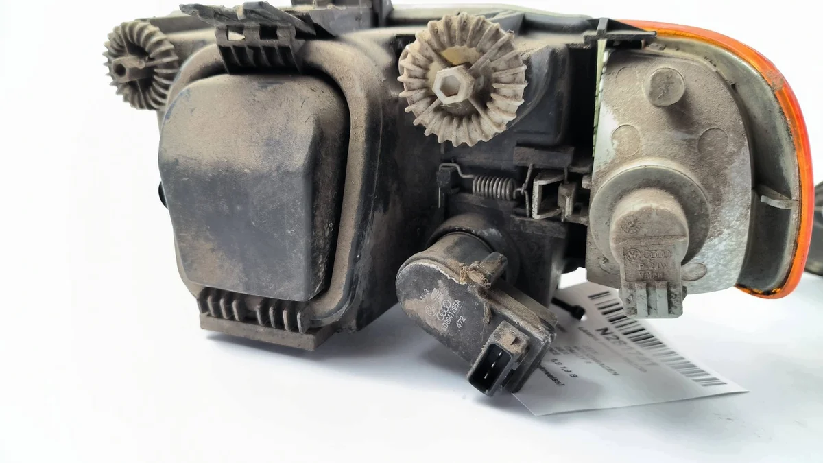 VW Caddy II Scheinwerfer rechts 6K5941010K image 3