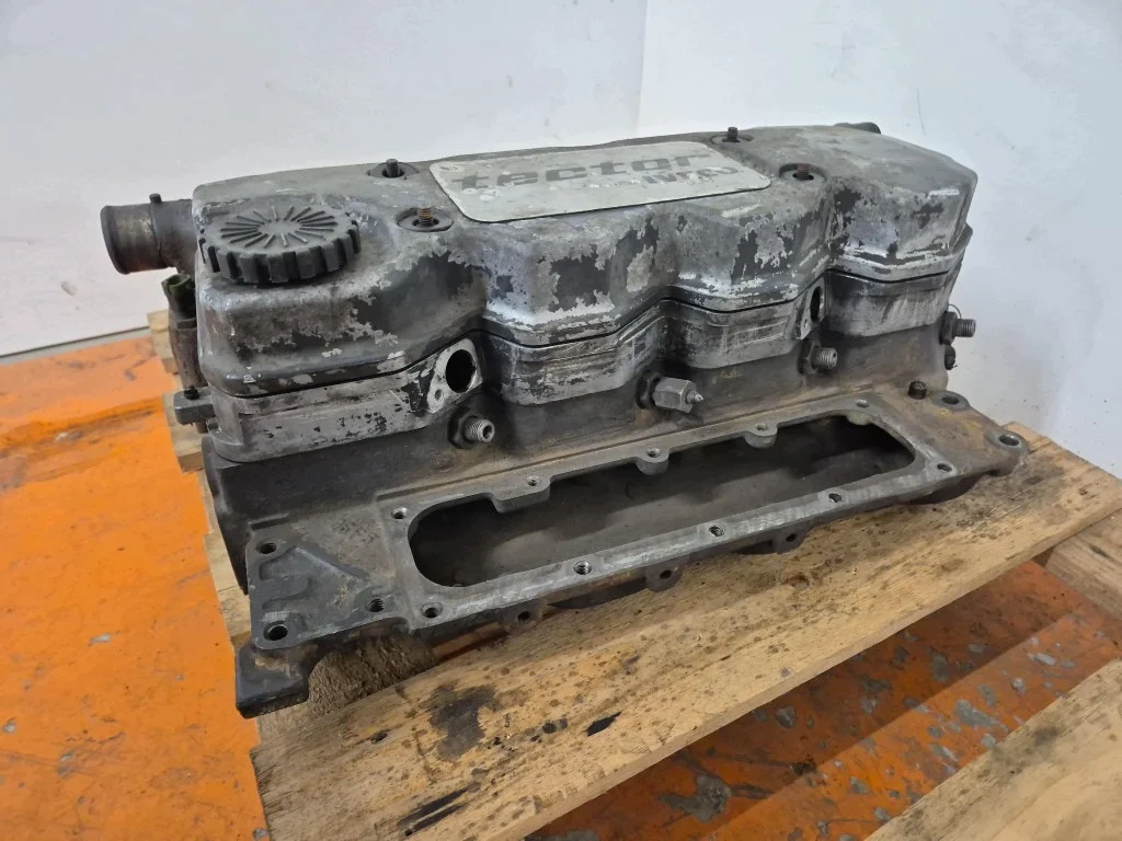 Iveco Tector 3.9 Zylinderkopf 1893053 image 3